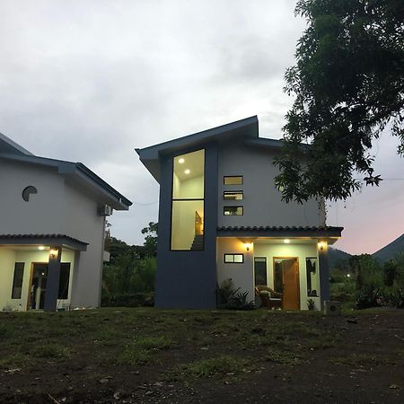 Villas Sapiens Arenal La Fortuna Bagian luar foto